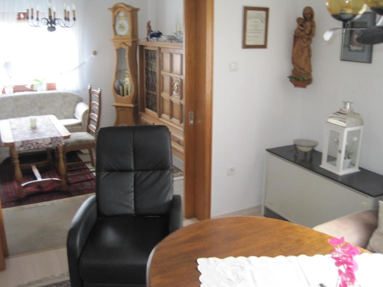 Weber Apartment *